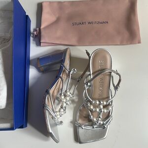 STUART WEITZMAN Faux Pearl Block Heels Silver Leather Sz 7.5
